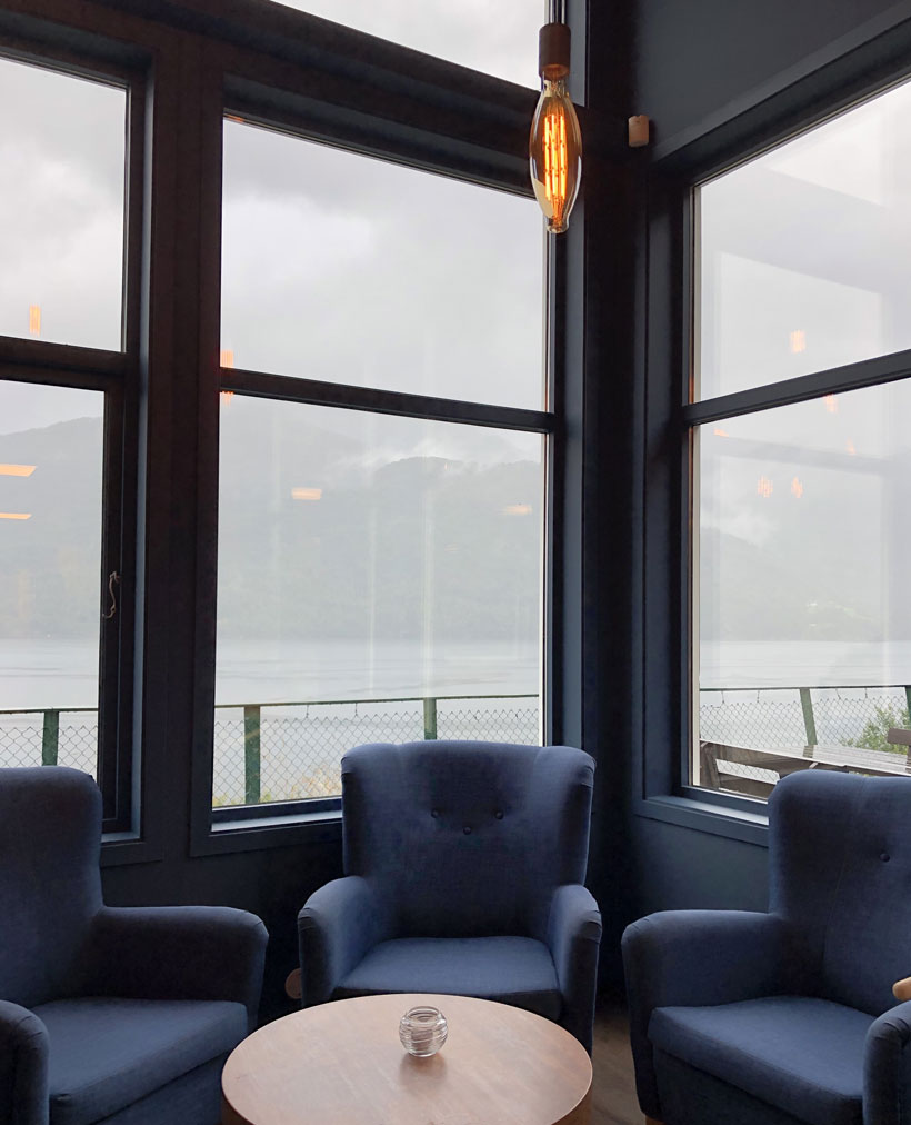 Modern double glazing sliding windows balcony